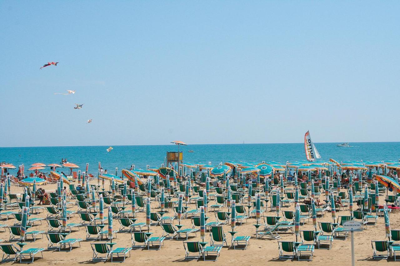 Apartament Tivoli Bibione Zewnętrze zdjęcie